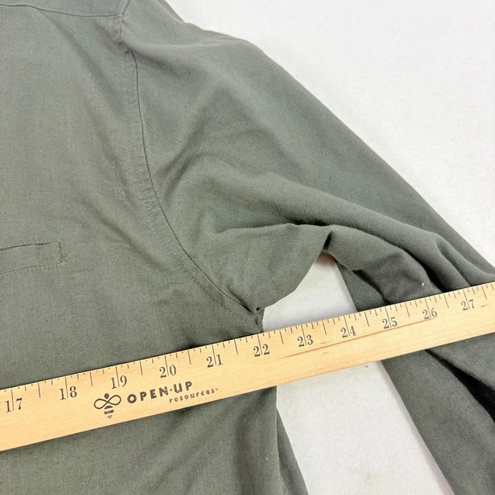 J. Crew Button Down‎ Shirt Mens L Olive Green Cabin Preppy Gorpcore Classic FLAW
